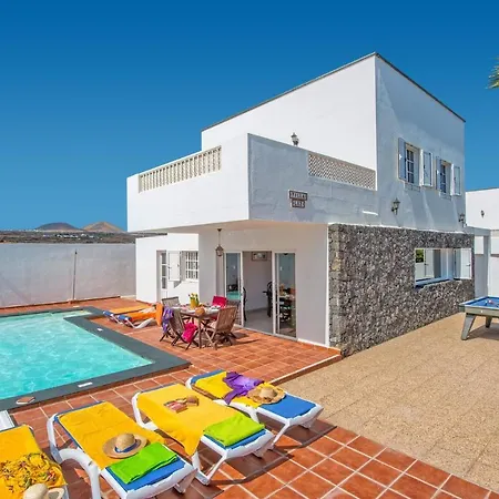 Vila Luz Salinas Puerto del Carmen (Lanzarote)